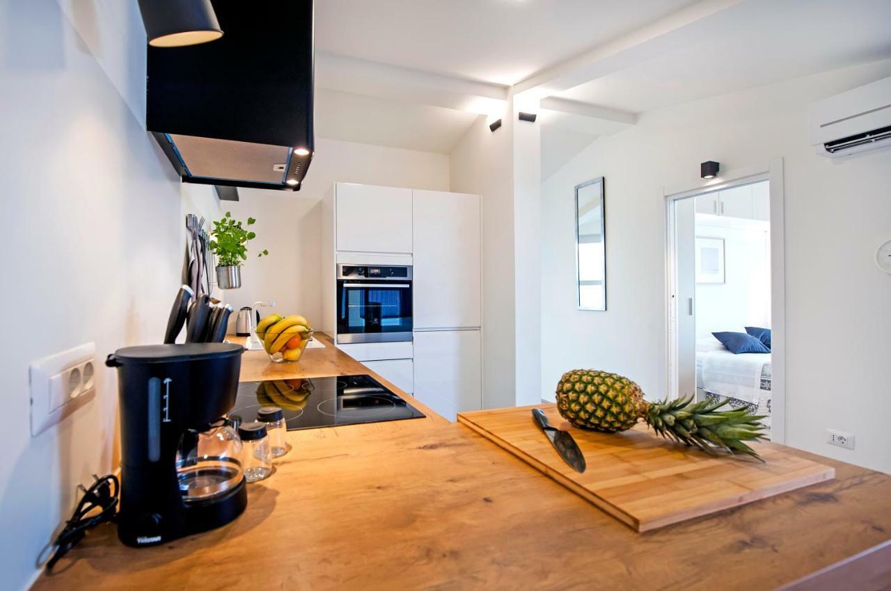 Lakovich Sea view Apartments Rovinj Exterior foto