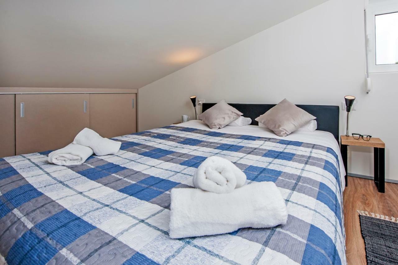 Lakovich Sea view Apartments Rovinj Exterior foto